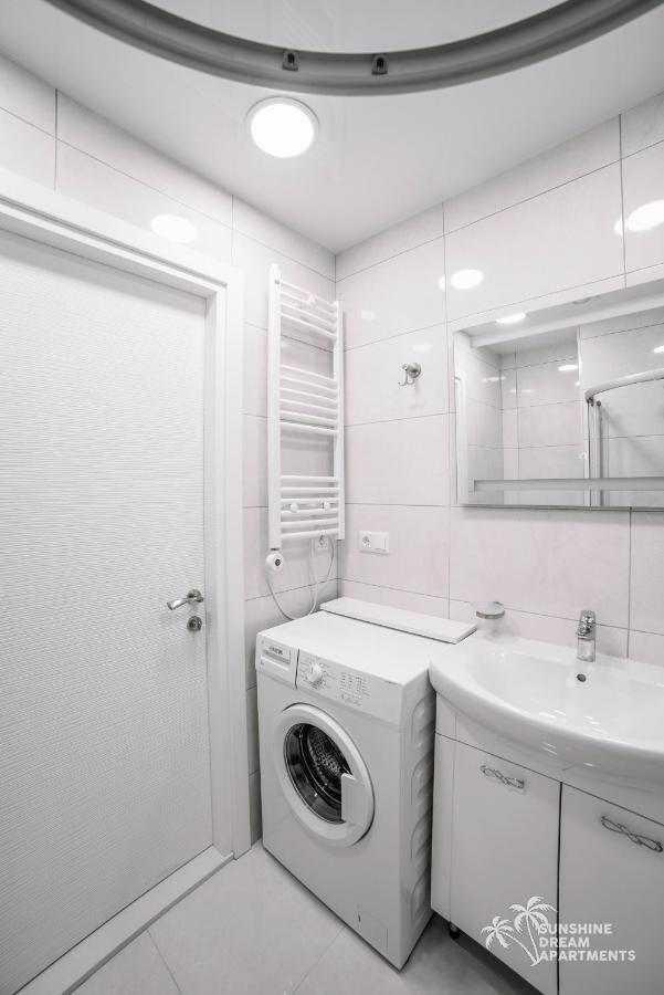 Sunshine Apartments Orbi Beach Tower Batumi Exterior photo